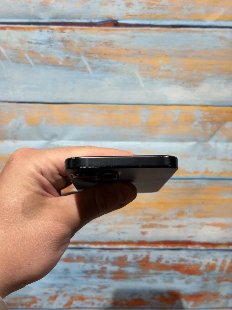 Apple iPhone 15 128Gb Black — фото 3