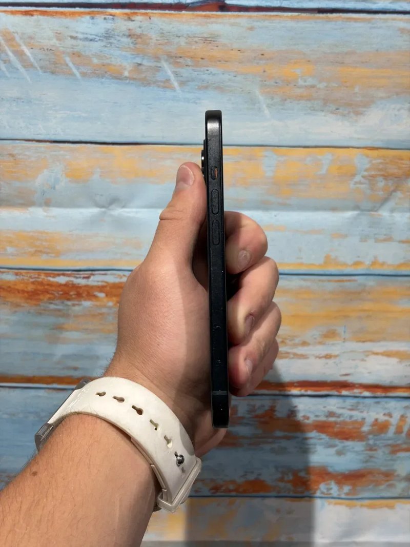 Apple iPhone 15 128Gb Black — фото 4