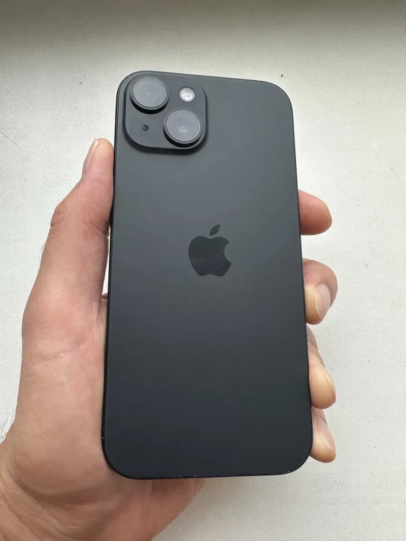 Apple iPhone 15 256 gb. Неверлок, акб 90 — фото 2