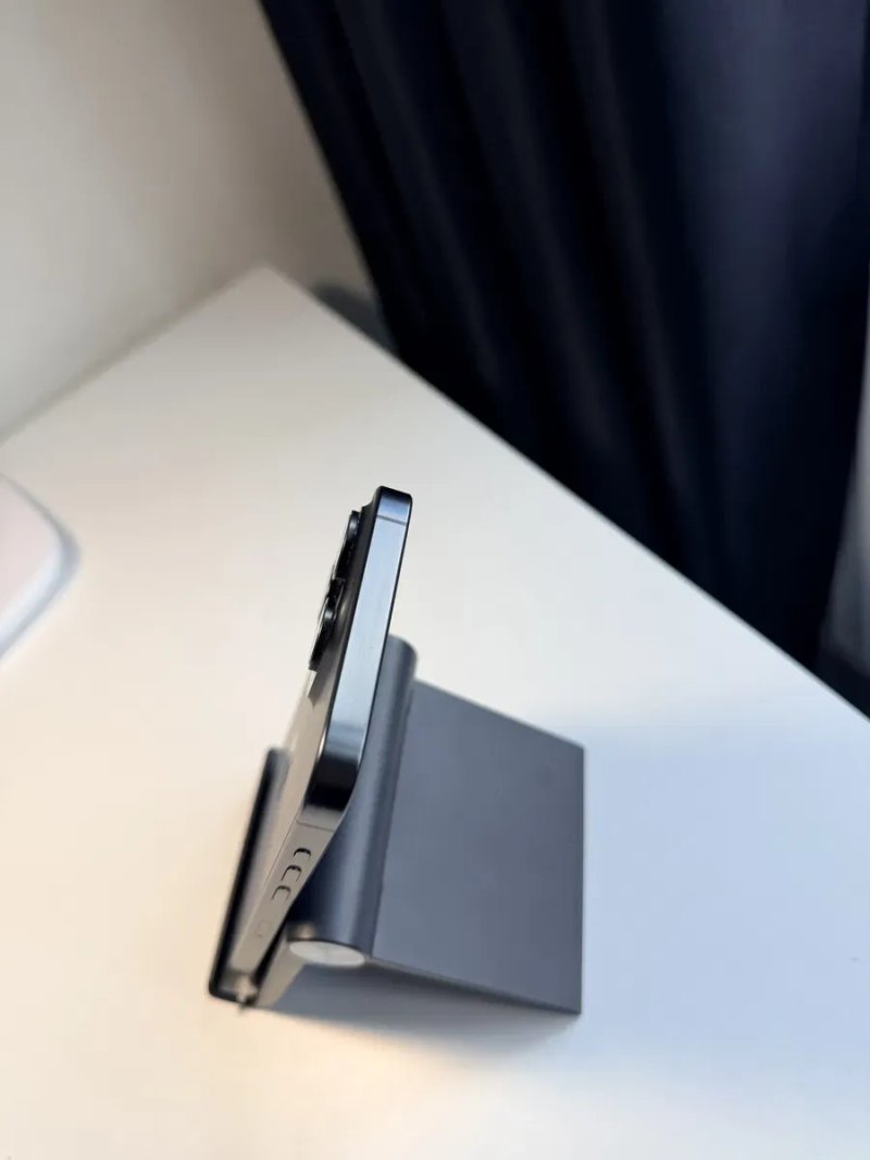 Apple iPhone 15 Pro Max 256GB Black Titanium!! Sim+Esim!! 660$ — фото 6