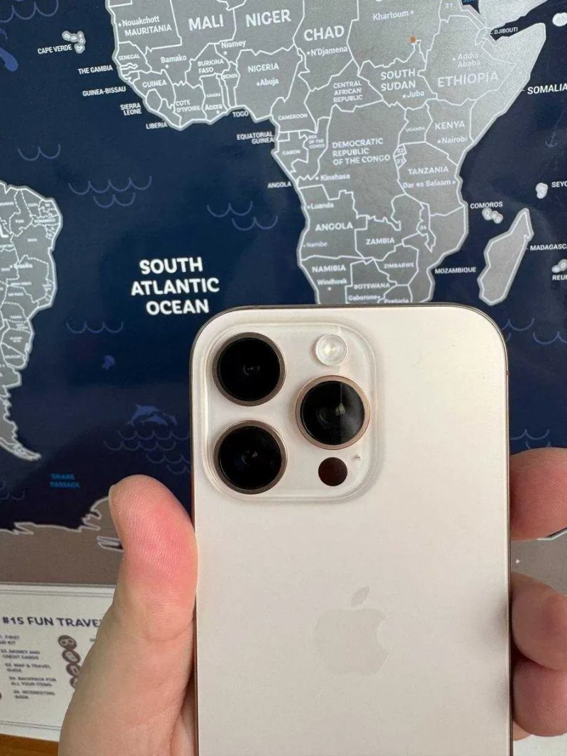 Apple Iphone 16 Pro 128Gb та 256Gb Natural White Black Titanium Neverlock — фото 2