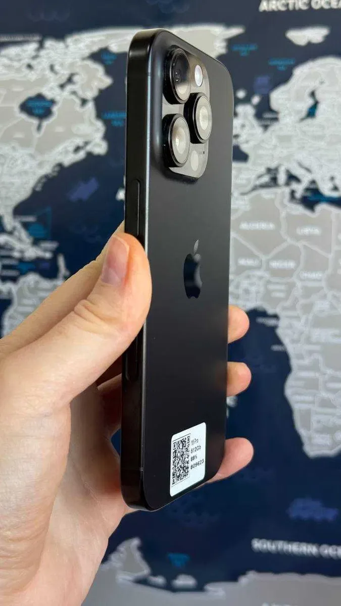 Apple Iphone 16 Pro 512Gb Black Titanium Neverlock з фіз сімкою — фото 3