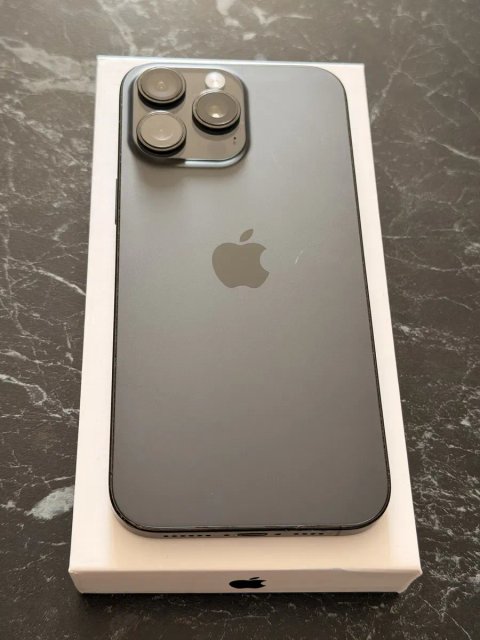 Apple iPhone 16 Pro Max 256Gb Black Titanium Neverlock