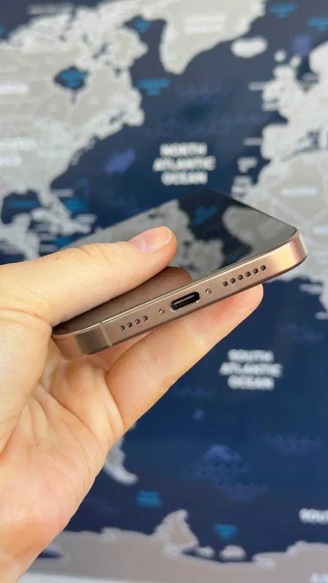 Apple Iphone 16 Pro max 512Gb Desert Titanium Neverlock — фото 2