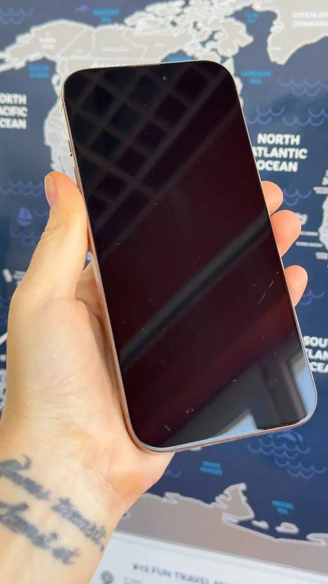 Apple Iphone 16 Pro max 512Gb Desert Titanium Neverlock — фото 8