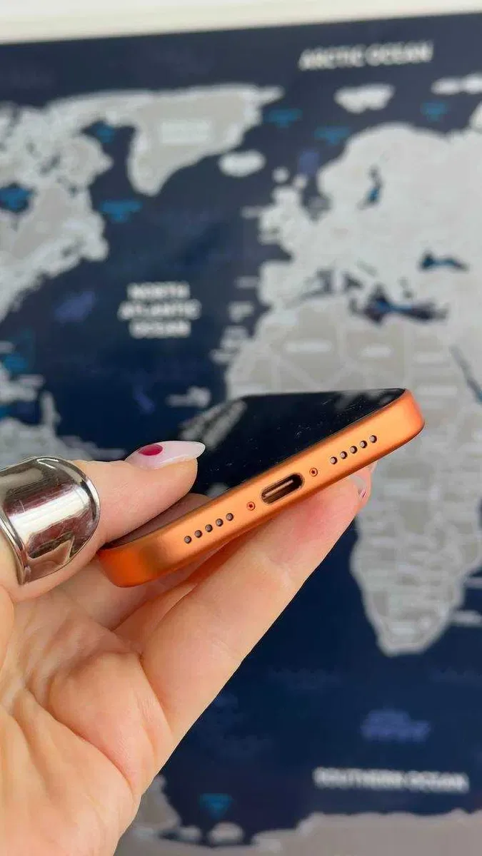 Apple Iphone 17 Pro 256Gb Cosmic Orange Neverlock — фото 5