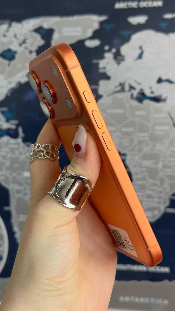 Apple Iphone 17 Pro 256Gb Cosmic Orange Neverlock — фото 7