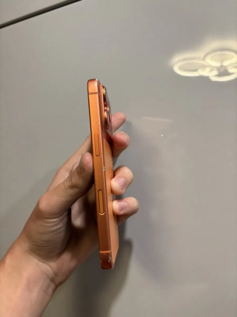 Apple iPhone 17 Pro 256GB Orange фіз-сім Neverlock АКБ 93% — фото 2