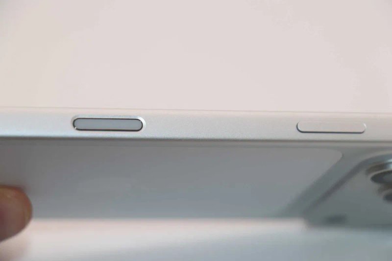 Apple iPhone 17 Pro Max 1TB Silver, стан НОВОГО! Neverlock ! АКБ 100%! Фізична Сім! — фото 4