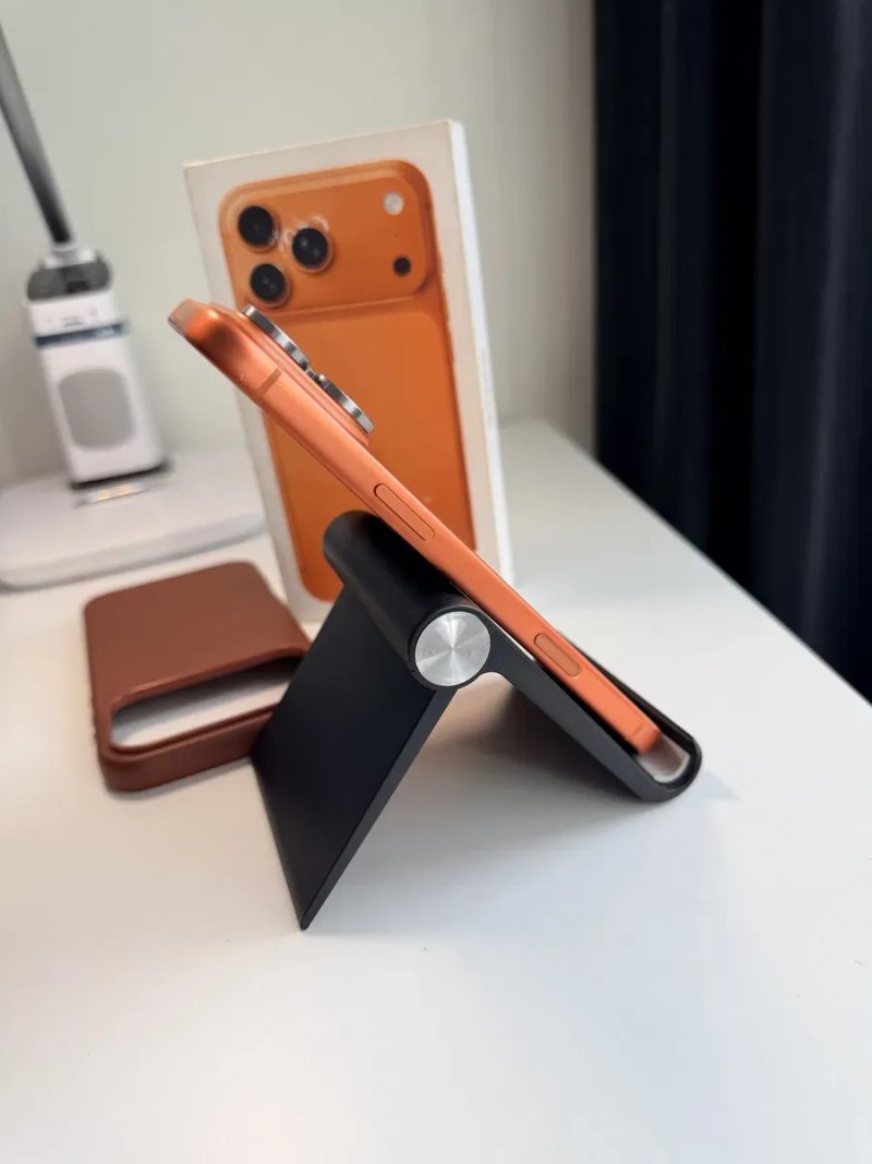 Apple iPhone 17 Pro Max 256GB Cosmic Orange!! 1180$ — фото 5
