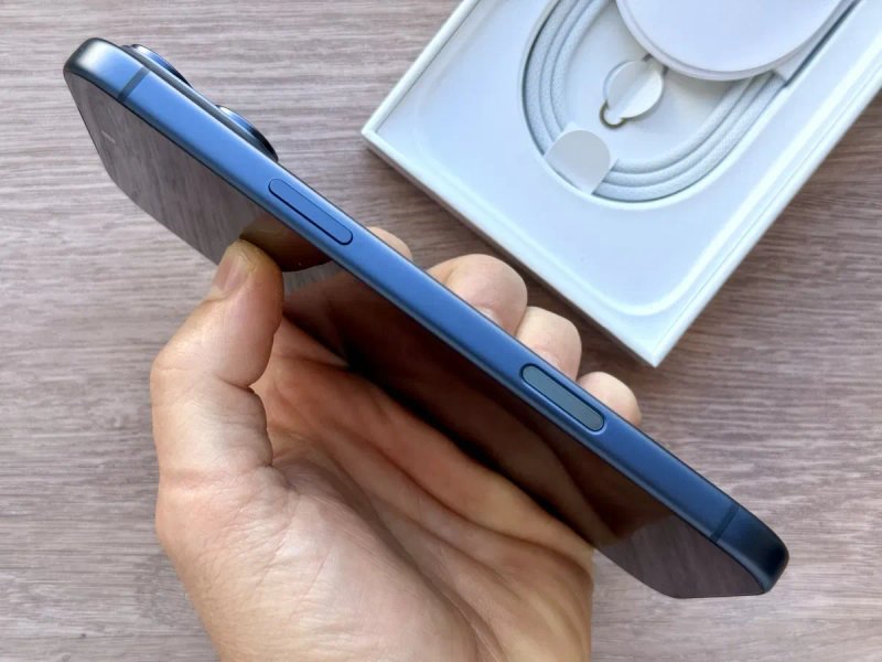 Apple Iphone 17 Pro Max Deep Blue 256gb Open Box — фото 4