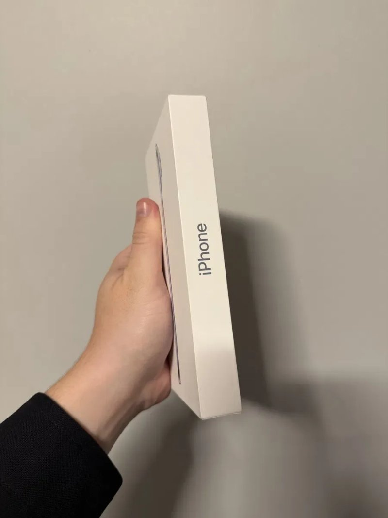 Apple iPhone Air 256GB Sky Blue (MG364, MG1D4, MG2P4) — фото 2