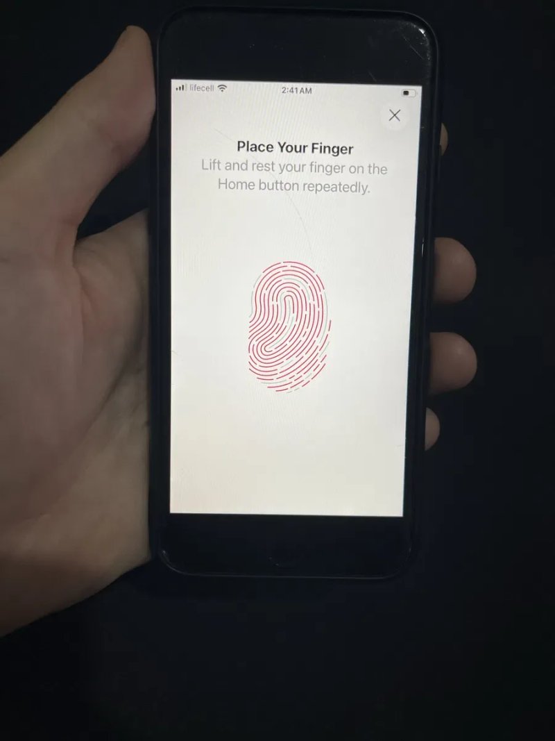 Apple iPhone SE 2 2020 3/64 [82%] — фото 4