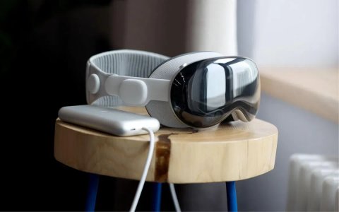 Apple Vision Pro 256