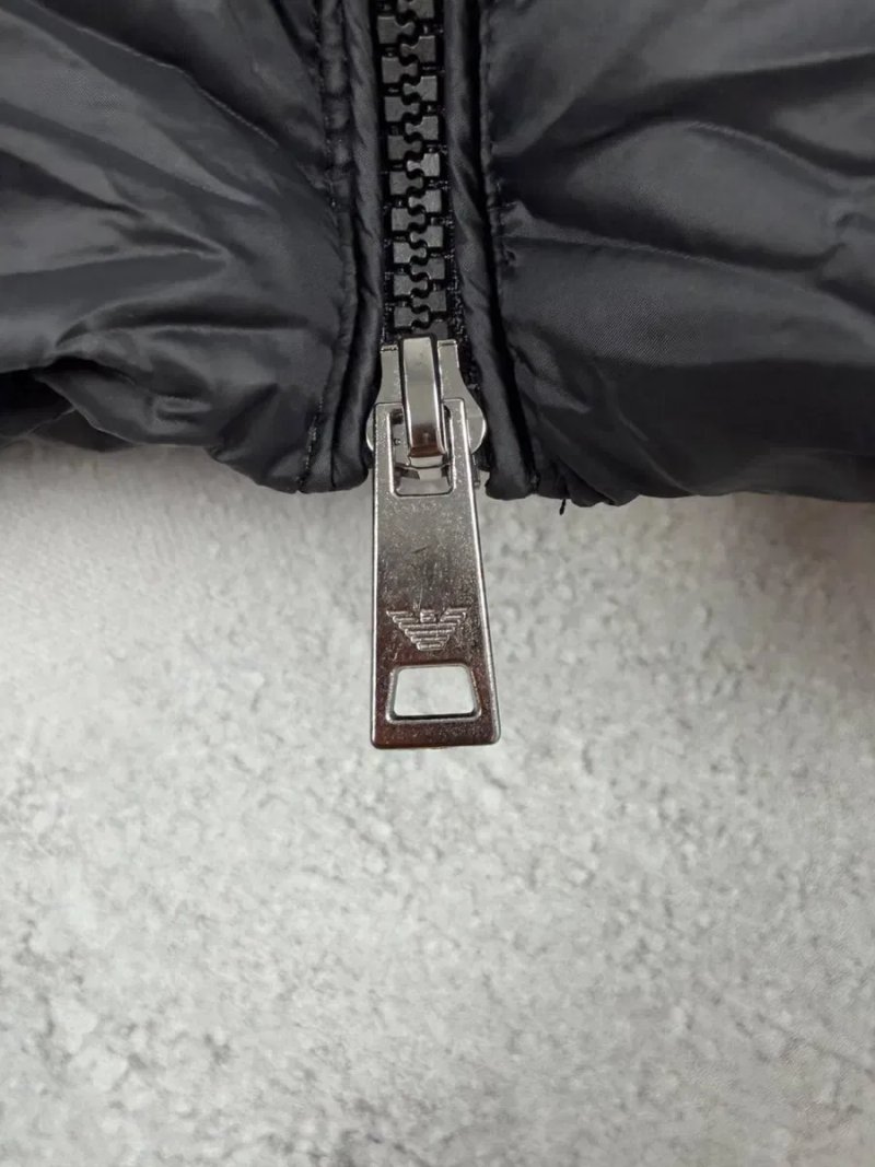 Armani Exchange A|X — чоловічий чорний пуховик | Зимова куртка — фото 3