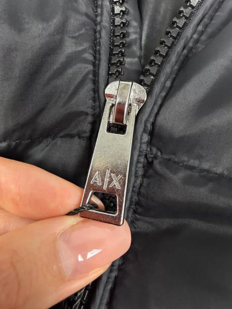 Armani Exchange A|X — чоловічий чорний пуховик | Зимова куртка — фото 5