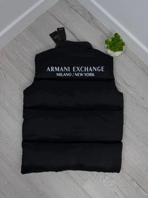 Armani Exchange чоловіча жилетка безрукавка | чорна | Армані жилетка чорна чоловіча| Безрукавка армані Ексчейндж