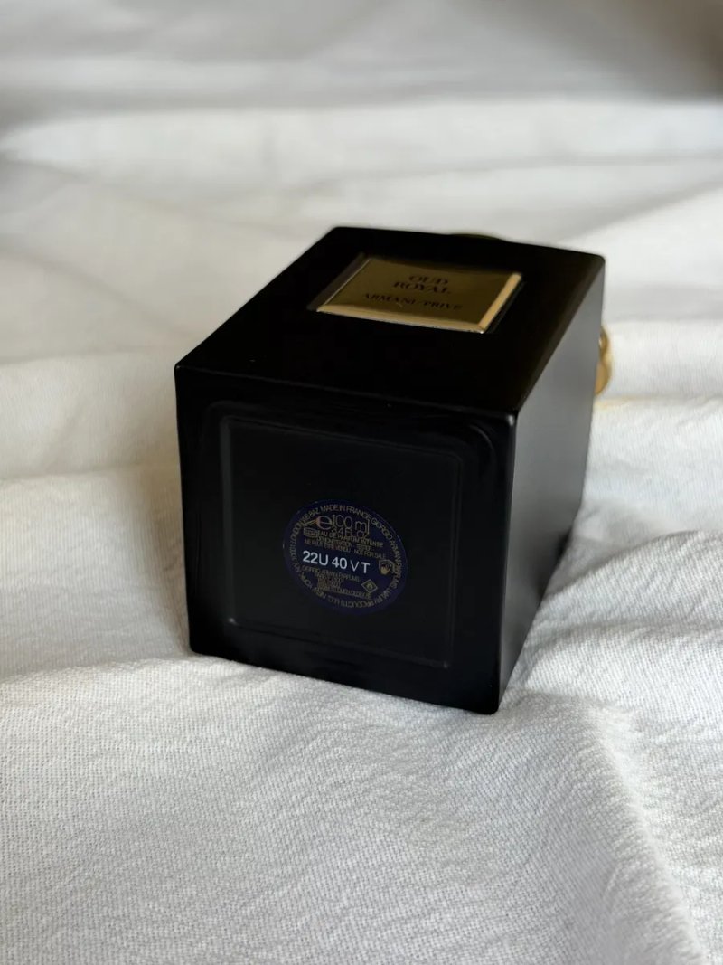 Armani Privé Oud Royal 100 мл.оригінал — фото 4