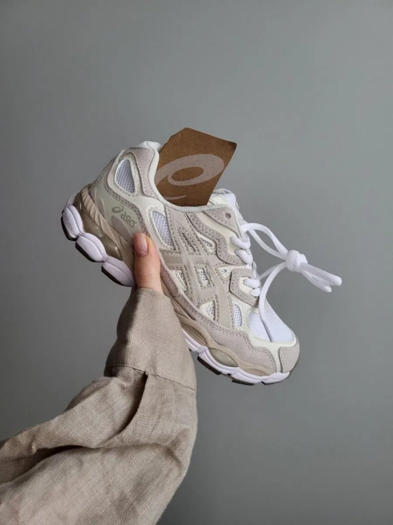 Asics Gel-Nyc Beige трендові жіночі кросівки асікс гель нюк — фото 2