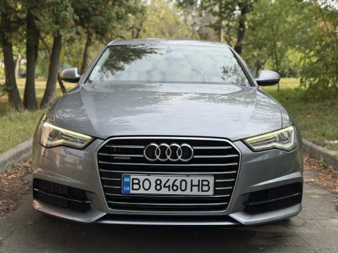 Ауди А 6 С7 в очень хорошем состояние
