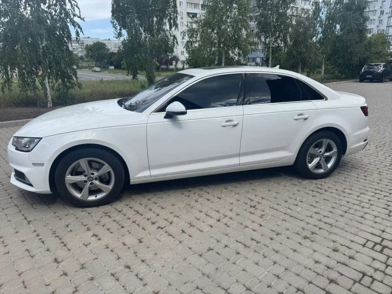 Audi a4 автомат в белом цвете 2019 г 2.0 бензин ауди а4 обмен на теслу — фото 3
