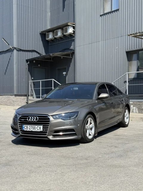 Audi A6 Quattro 2013 року випуску. Надійний та потужний 3.0 TDI дизель у поєднанні з легендарним повним приводом Quattro