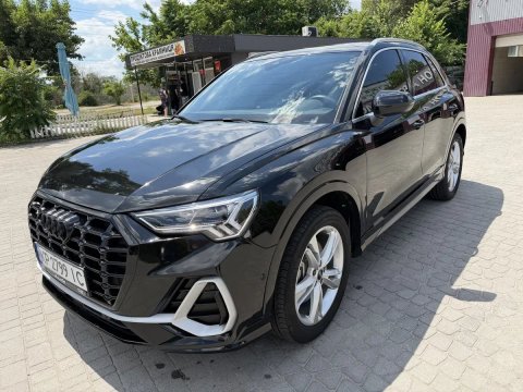 Ауди Q3 2022 год 59 т пробег Обмен