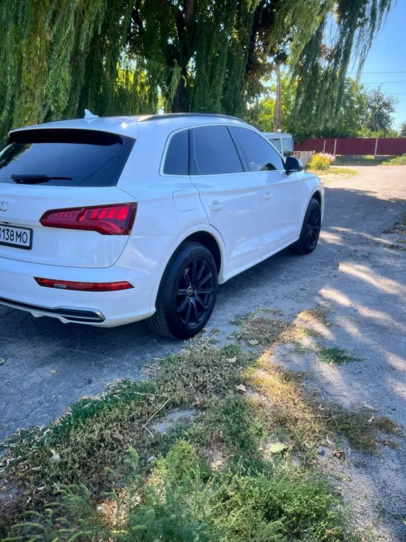 Audi Q5 2018 стан гарний Обмін — фото 4