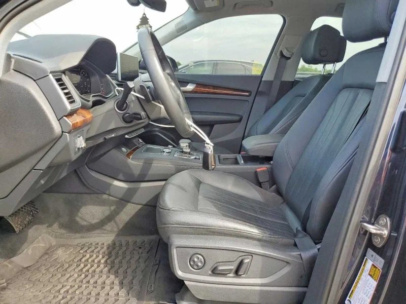 2018 AUDI Q5 Premium Plus — фото 7
