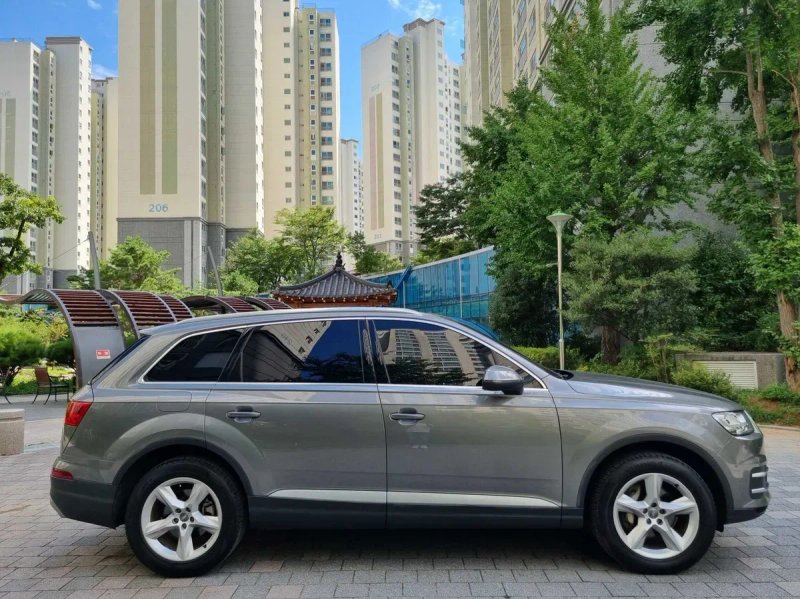 Audi Q7 2016 року з Кореї — фото 7