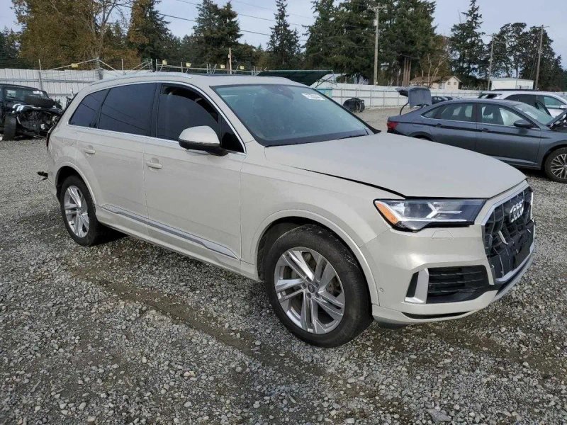 Audi Q7 Premium Plus SR 2020 року - розкішний 7-місний кросовер — фото 4