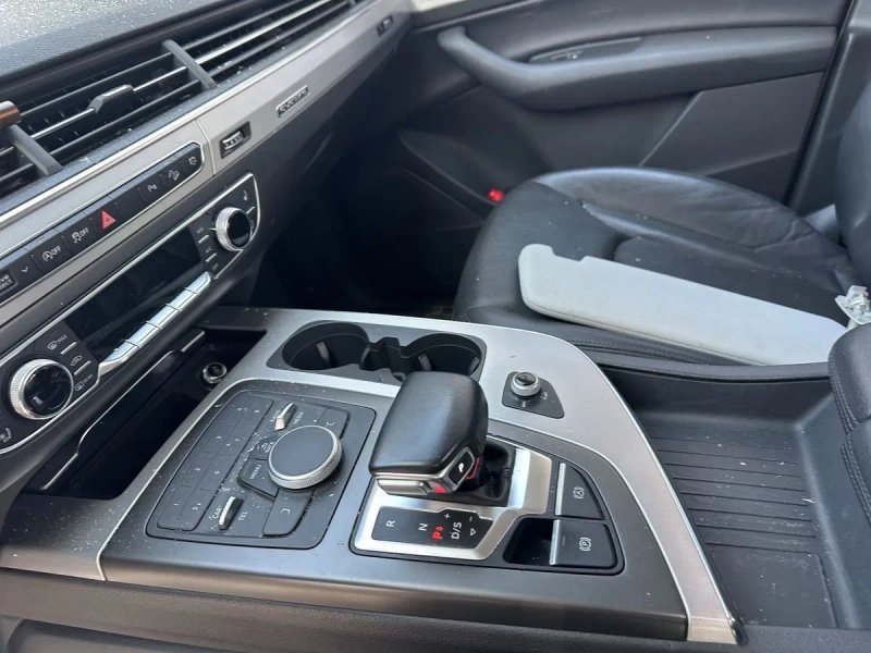 Audi Q7 Продам ( Терміново) — фото 6