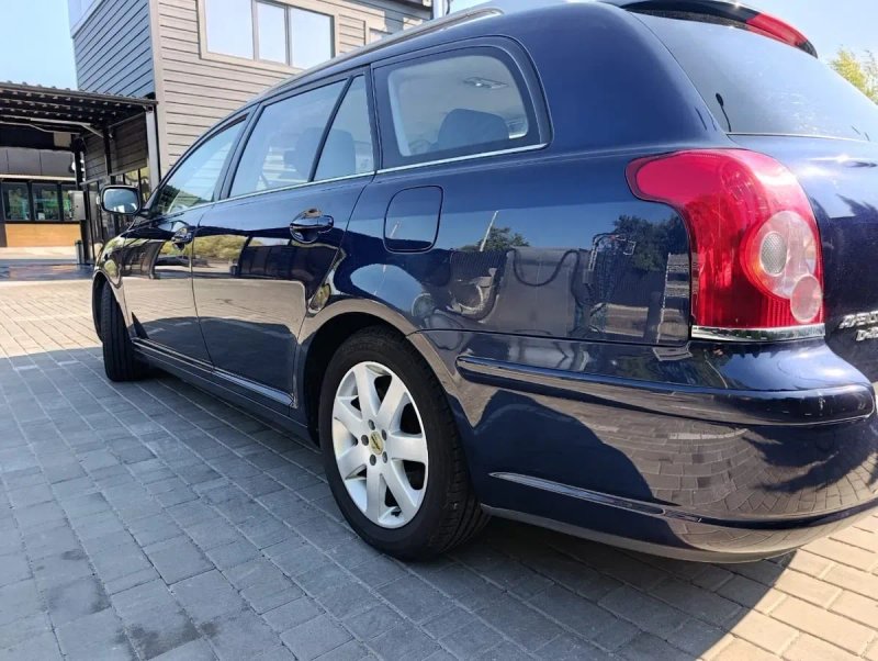 Авто для Військових. Тойота Авенсіс 2.0 дизель. — фото 4