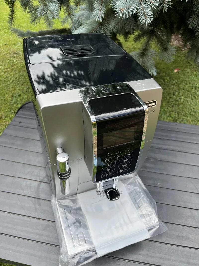 Автоматична кавомашина Delonghi Dinamica гарантія 6 місяців. Пробіг усього 50 чашок — фото 7