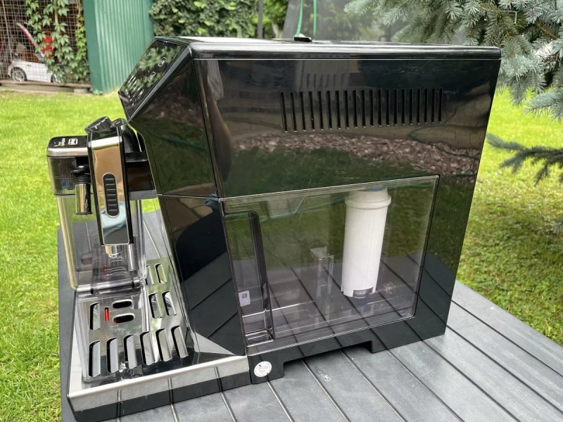 Автоматична кавомашина Delonghi Eletta EVO 2022 рік  гарантія 6 місяців. Пробіг 2200 чашок — фото 7