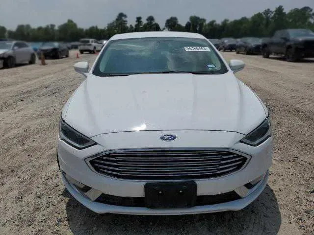 Автомобіль Ford Fusion Hybrid 2017 року з США — фото 2