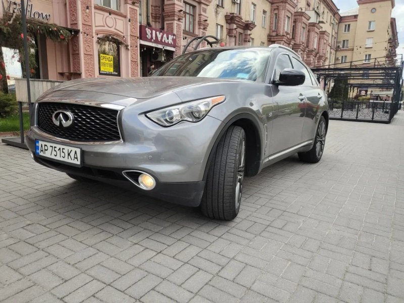 Автомобіль Infinity QX70 Limited газ\бензин 2016 — фото 2