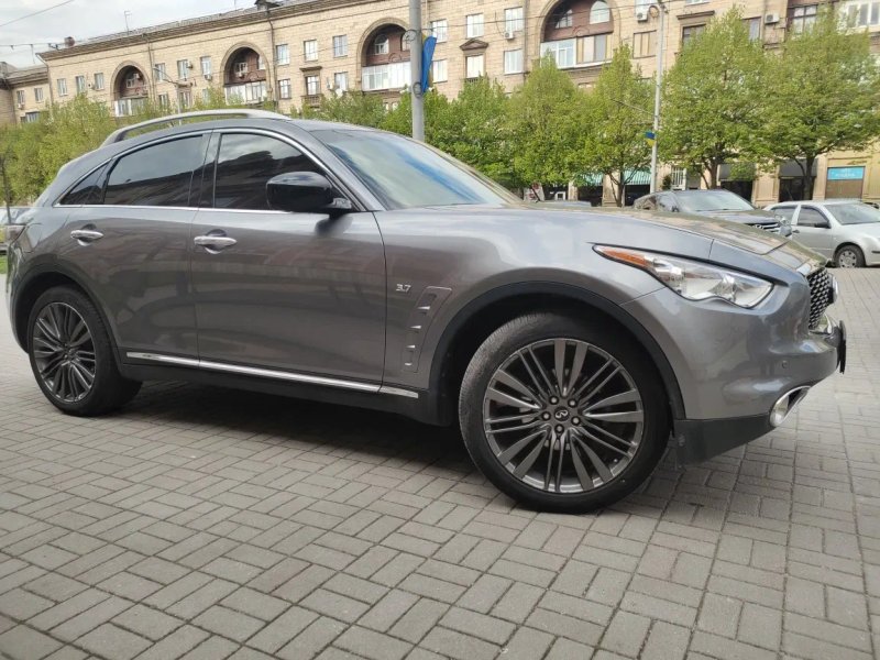 Автомобіль Infinity QX70 Limited газ\бензин 2016 — фото 3