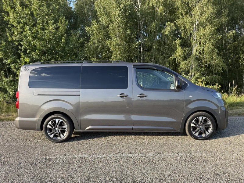 Автомобіль Opel / Vauxhall Zafira Life / Vivaro VIP Business L3 100kW 75kWh (пасажирський на 7 місць) — фото 4