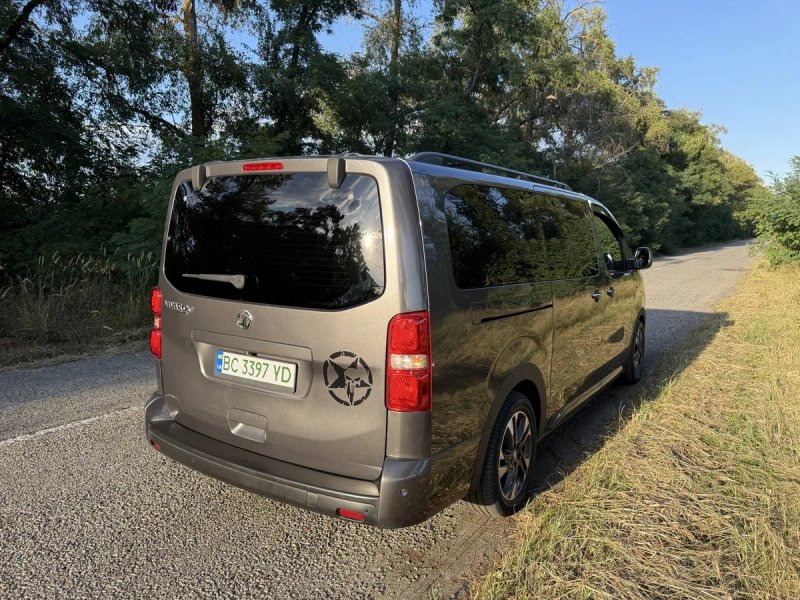 Автомобіль Opel / Vauxhall Zafira Life / Vivaro VIP Business L3 100kW 75kWh (пасажирський на 7 місць) — фото 7