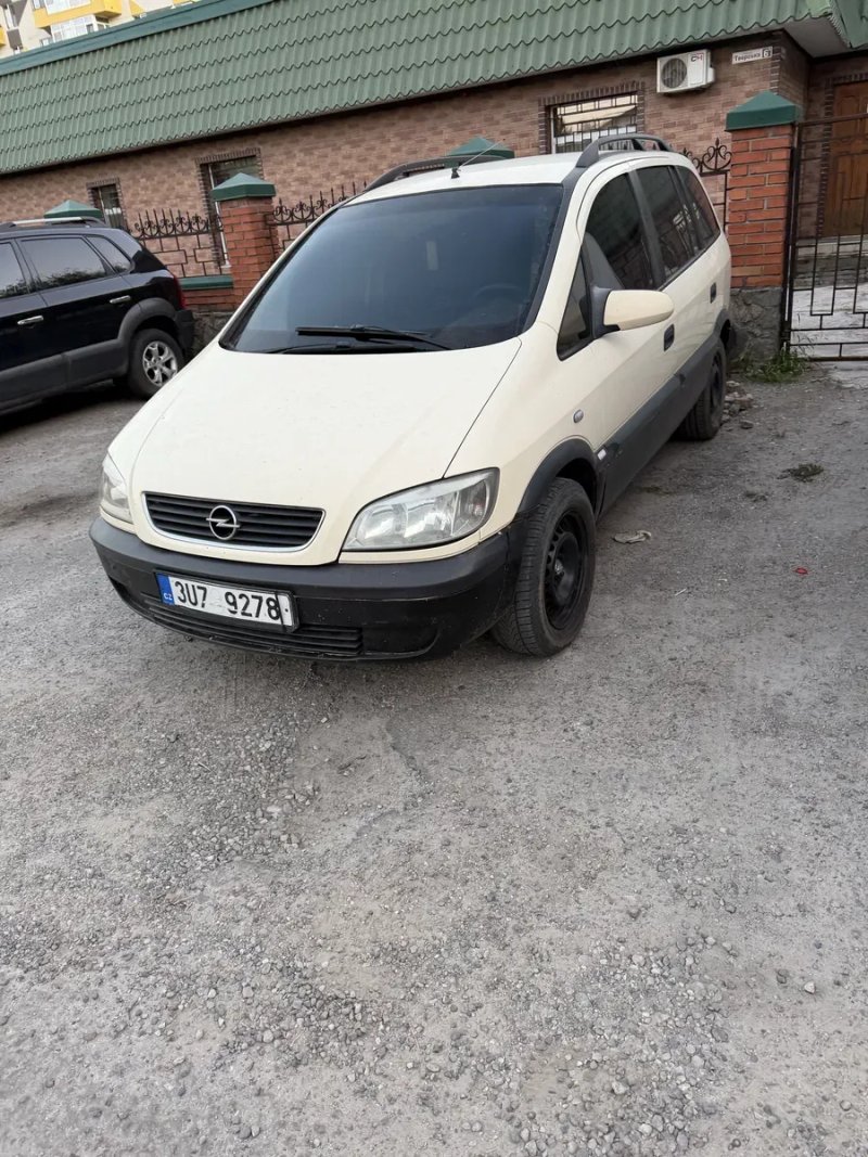 Автомобіль Opel Zafira A - реальному покупцю, реальний торг! — фото 2