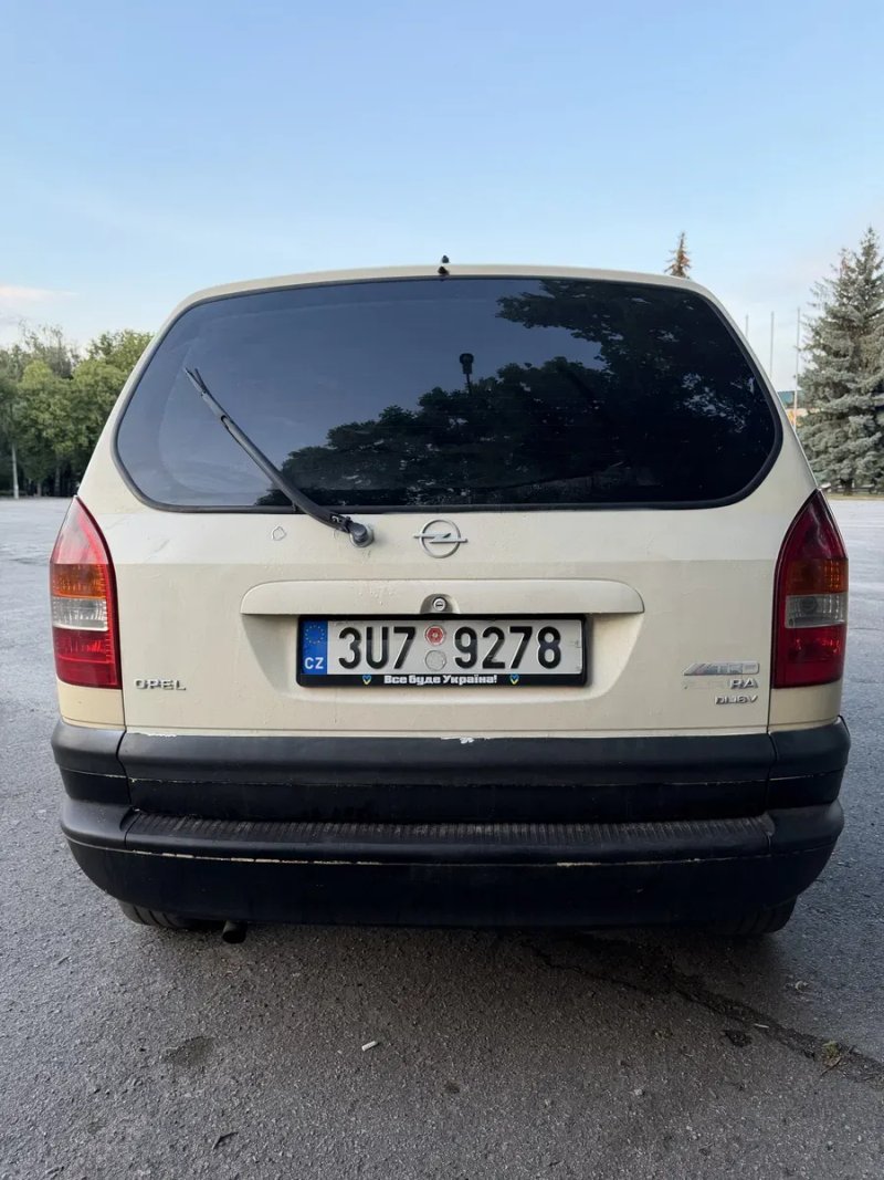 Автомобіль Opel Zafira A - реальному покупцю, реальний торг! — фото 3