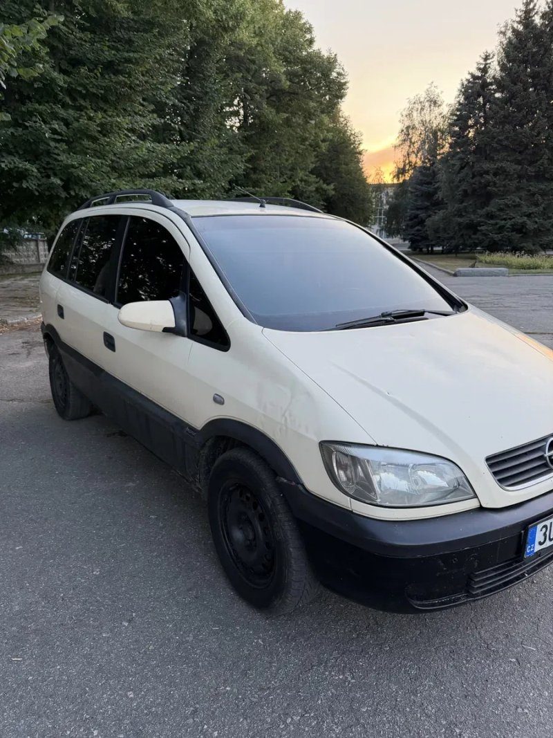 Автомобіль Opel Zafira A - реальному покупцю, реальний торг! — фото 5