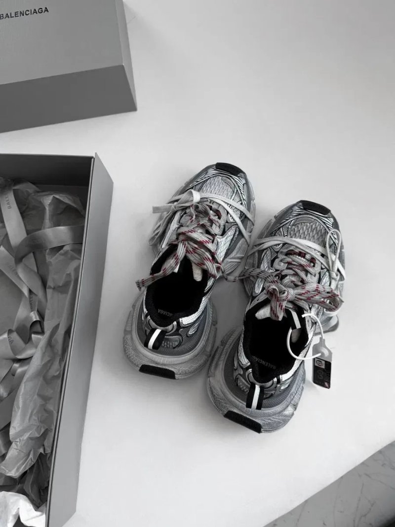 Balenciaga 3XL Grey Silver трендові кросівки баленсіага на платформі — фото 4