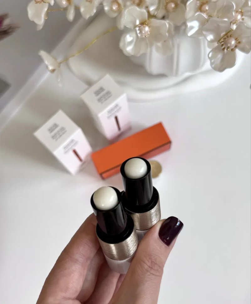 Бальзам Rouge Hermès Lip Care Balm — фото 3