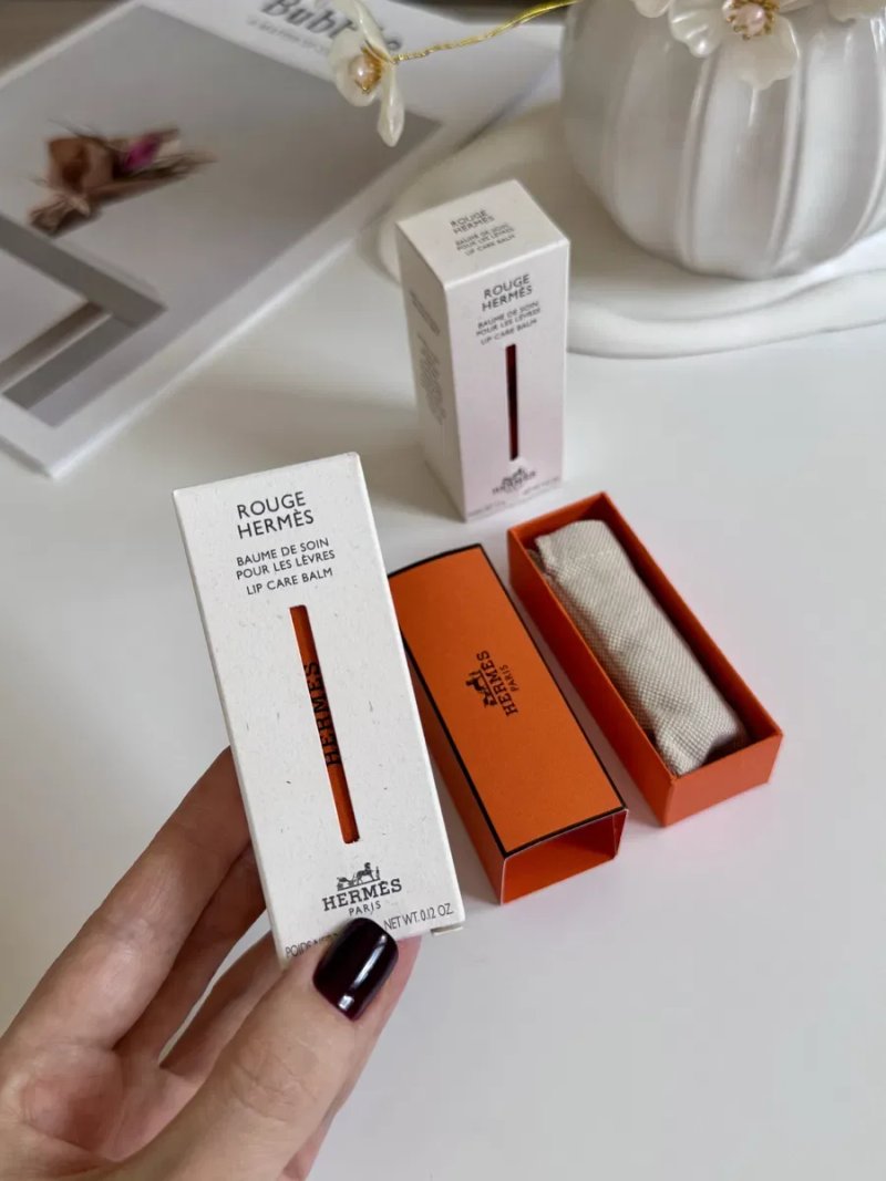 Бальзам Rouge Hermès Lip Care Balm — фото 4