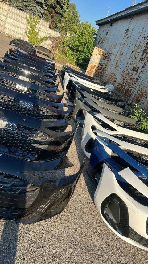 Бампер Audi A5 S5 B10 A6 S6 C9  Решітка Ауді А5 С5 Б10 Радар А6 С6 С9