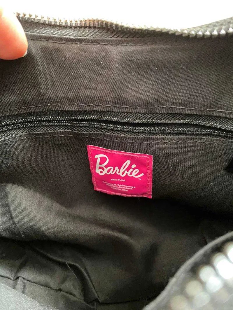 Barbie сумка чорна з ланцюжком оригінал — фото 3