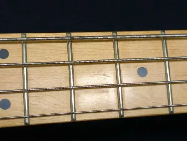 Бас-гитара Antique Noel ATB-350 ( Music Man StingRay)активная,4 стуны — фото 3