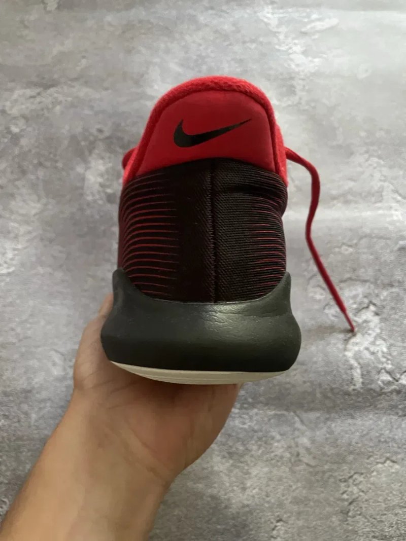 Баскетбольні кросівки Nike Precision Iv University Red Black White 44 розмір — фото 5